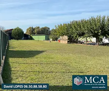 Terrain à bâtir, 1 367 m²