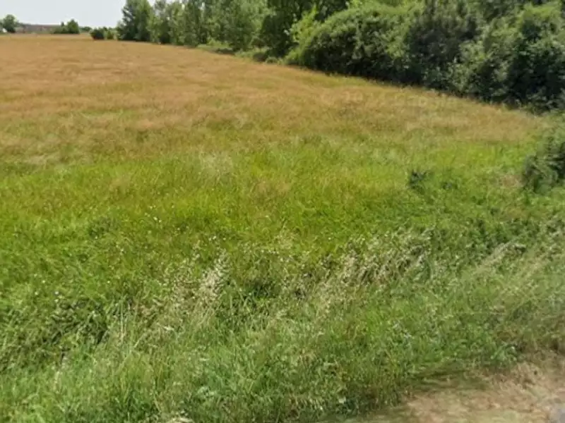 Terrain à bâtir, 575 m² - Samonac (33710)