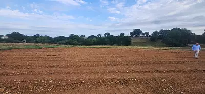 Terrain à bâtir, 1 200 m²