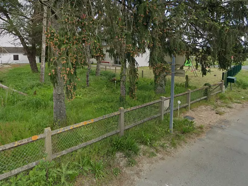 Terrain à bâtir, 810 m² - Saint-Hilaire-Saint-Mesmin (45160)