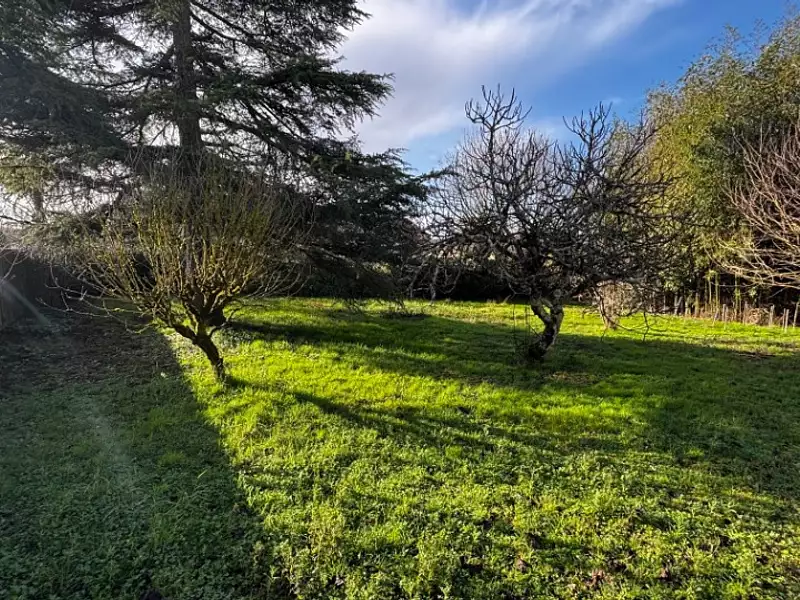 Terrain à bâtir, 520 m² - La Lande-de-Fronsac (33240)