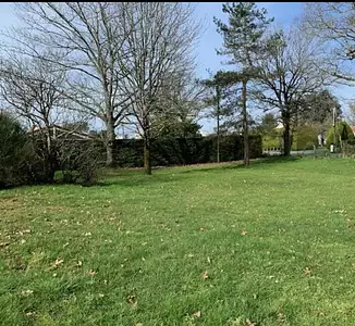 Terrain à bâtir, 556 m²