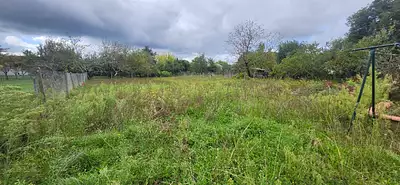 Terrain à bâtir, 740 m²