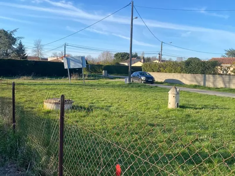 Terrain à bâtir, 587 m² - Mondonville (31700)