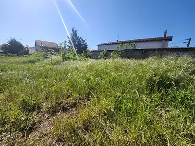 Terrain à bâtir, 300 m²