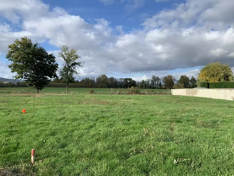 Terrain à bâtir, 980 m² - Blacé (69460)