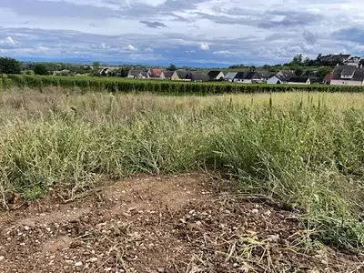 Terrain à bâtir, 451 m²