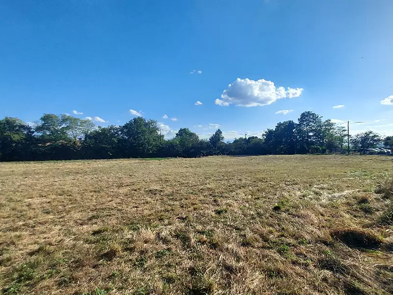 Terrain à bâtir, 878 m² - Montaut (09700)