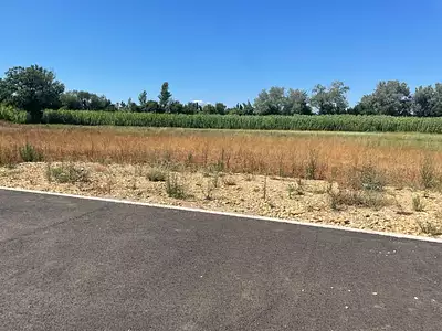 Terrain à bâtir, 836 m²