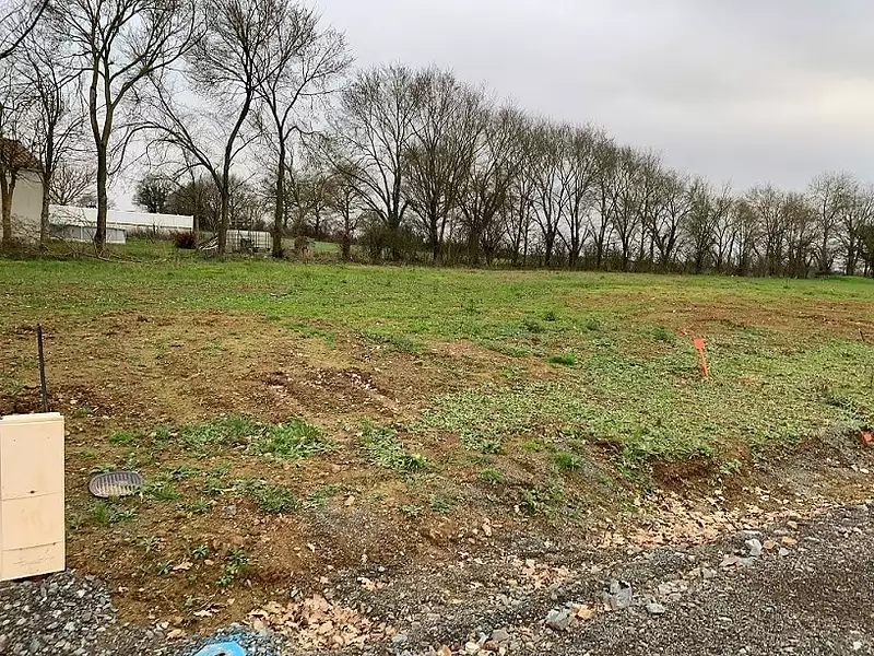 Terrain à bâtir, 365 m² - Legé (44650)