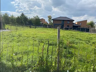 Terrain à bâtir, 850 m²