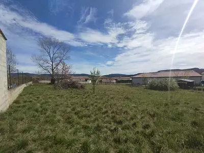 Terrain à bâtir, 900 m²