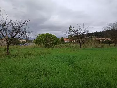 Terrain à bâtir, 452 m²