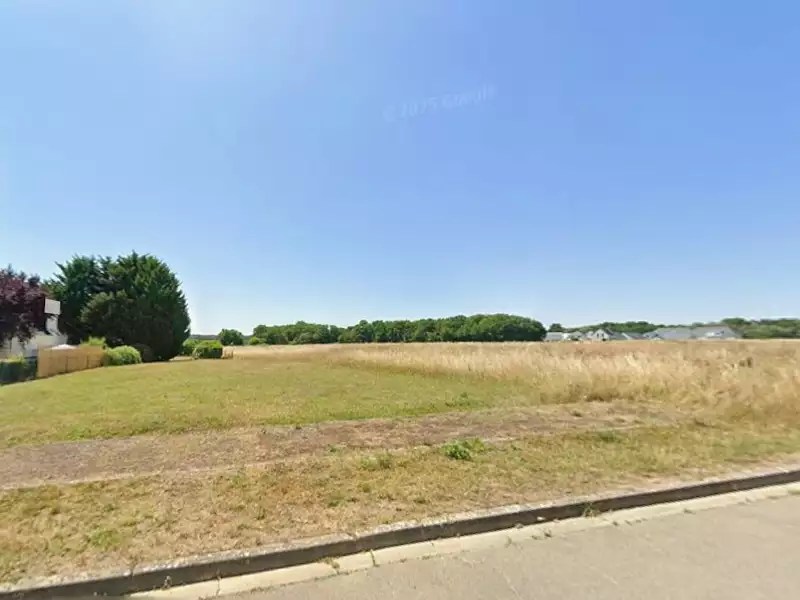 Terrain à bâtir, 453 m² - Artannes-sur-Indre (37260)