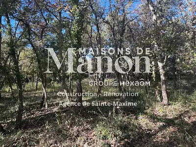 Terrain à bâtir, 700 m²