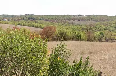 Terrain à bâtir, 1 100 m²