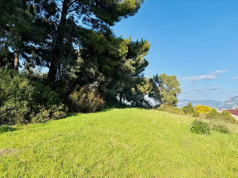 Terrain à bâtir, 415 m² - La Seyne-sur-Mer (83500)