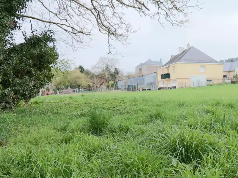 Terrain à bâtir, 630 m² - Les Bois d'Anjou (49250)
