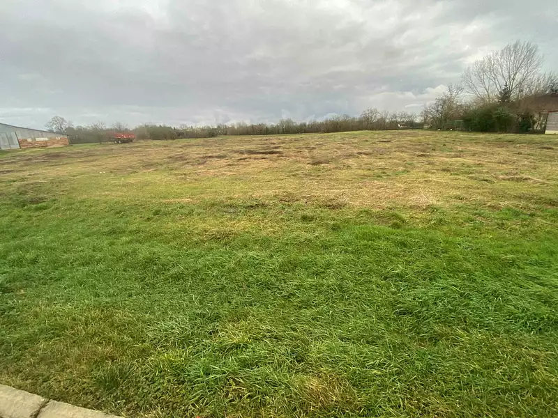 Terrain à bâtir, 1 000 m² - Blaincourt-sur-Aube (10500)