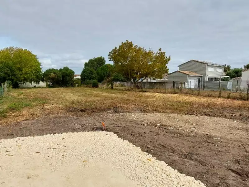 Terrain à bâtir, 1 043 m² - La Tremblade (17390)
