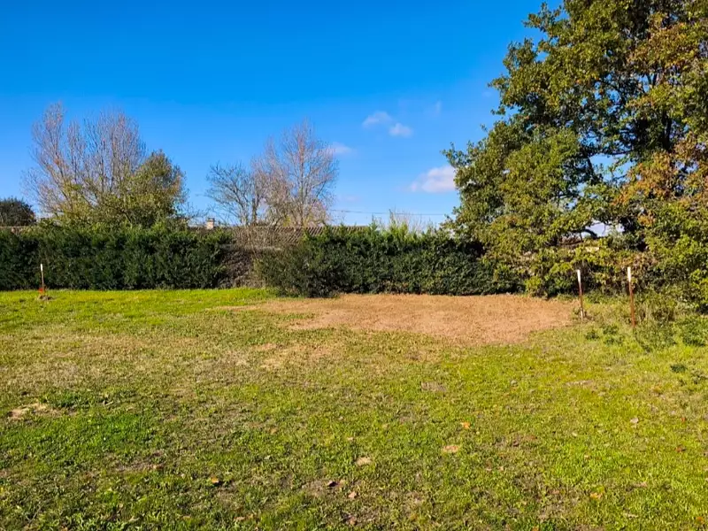 Terrain à bâtir, 658 m² - Coufouleux (81800)