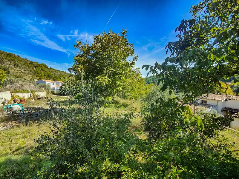 Terrain à bâtir, 960 m² - Riez (04500)