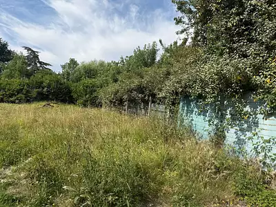 Terrain à bâtir, 650 m²