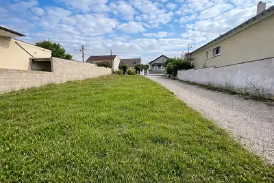 Terrain à bâtir, 270 m²