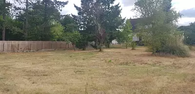 Terrain à bâtir, 860 m²