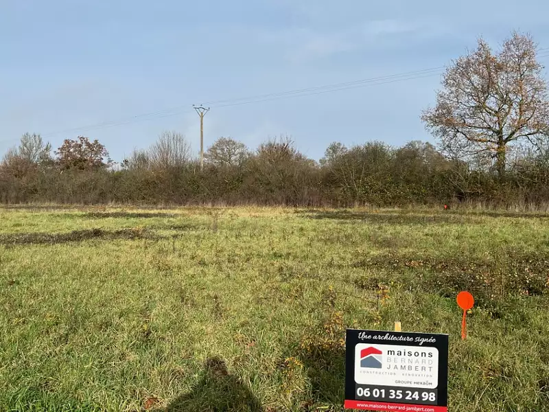 Terrain à bâtir, 526 m² - Montrevault (49110)