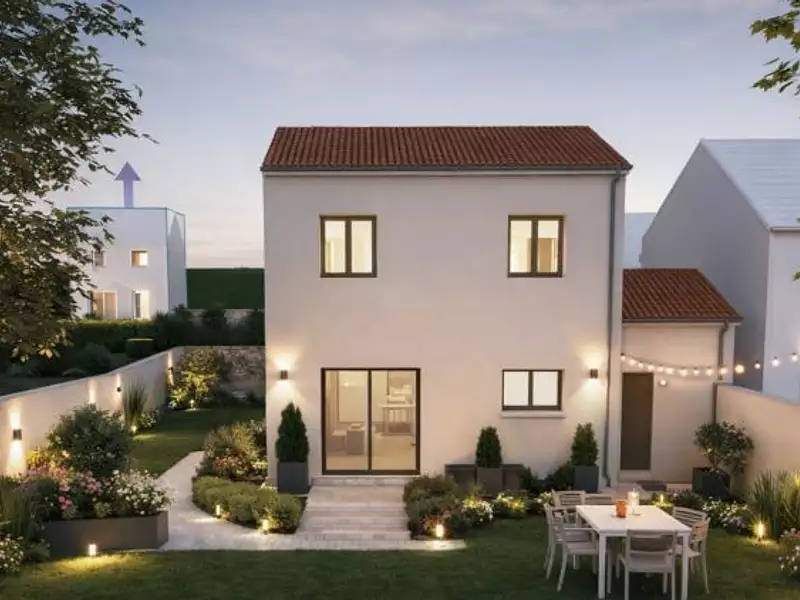 Maison neuve - Entressen (13118)