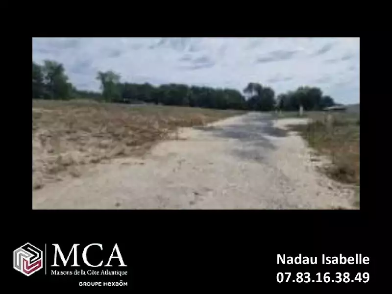 Terrain à bâtir, 607 m² - Boisredon (17150)