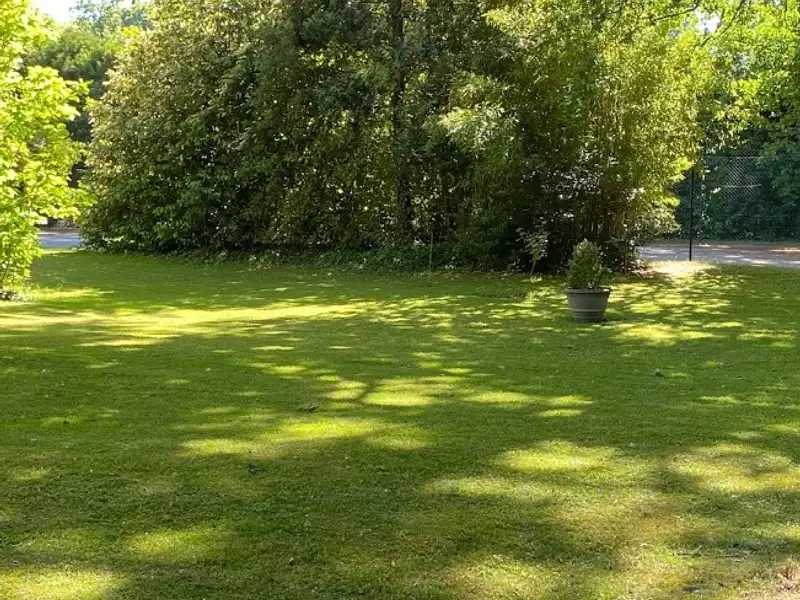 Terrain à bâtir, 814 m² - Maule (78580)