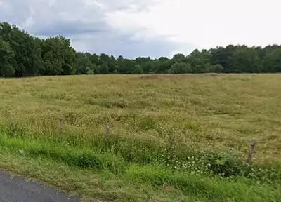 Terrain à bâtir, 850 m²