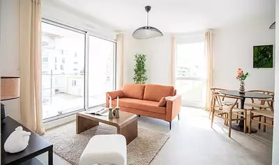 URBAN LODGES