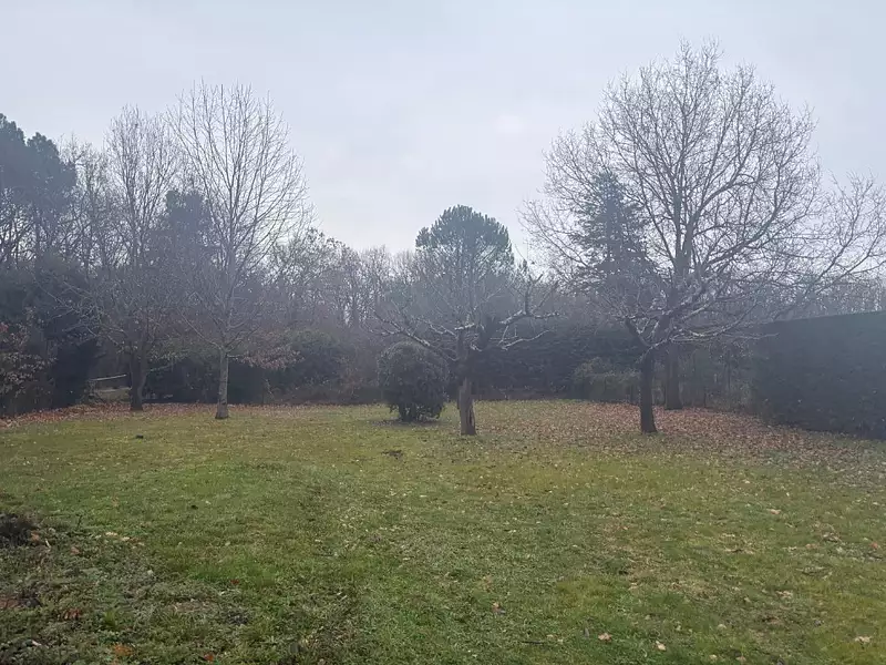 Terrain à bâtir, 550 m² - Montbartier (82700)