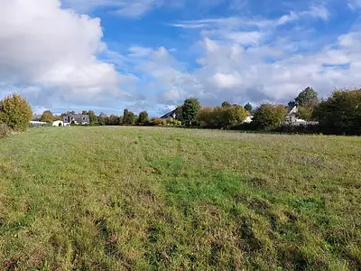 Terrain à bâtir, 275 m²