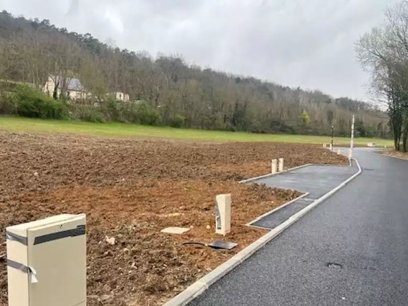 Terrain à bâtir, 800 m² - Etampes (91150)