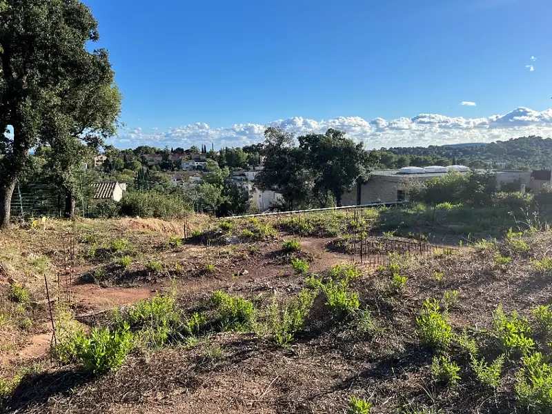 Terrain à bâtir, 809 m² - La Garde (83130)