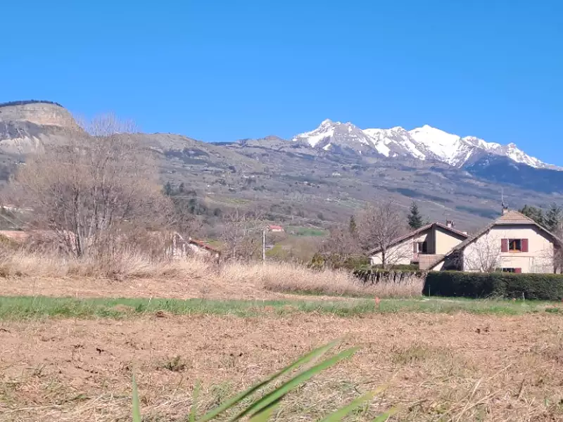 Terrain à bâtir, 620 m² - Gap (05000)