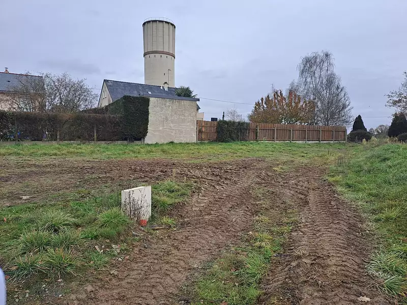 Terrain à bâtir, 351 m² - Vern-d'Anjou (49220)
