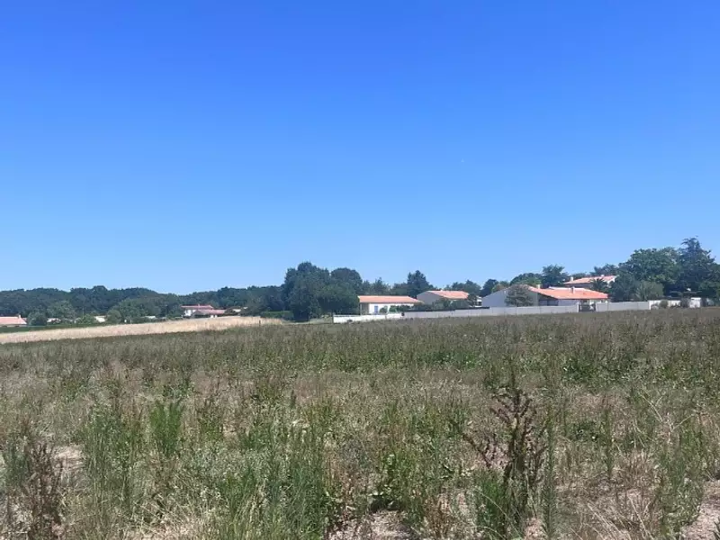 Terrain à bâtir, 320 m² - Saint-Just-Luzac (17320)