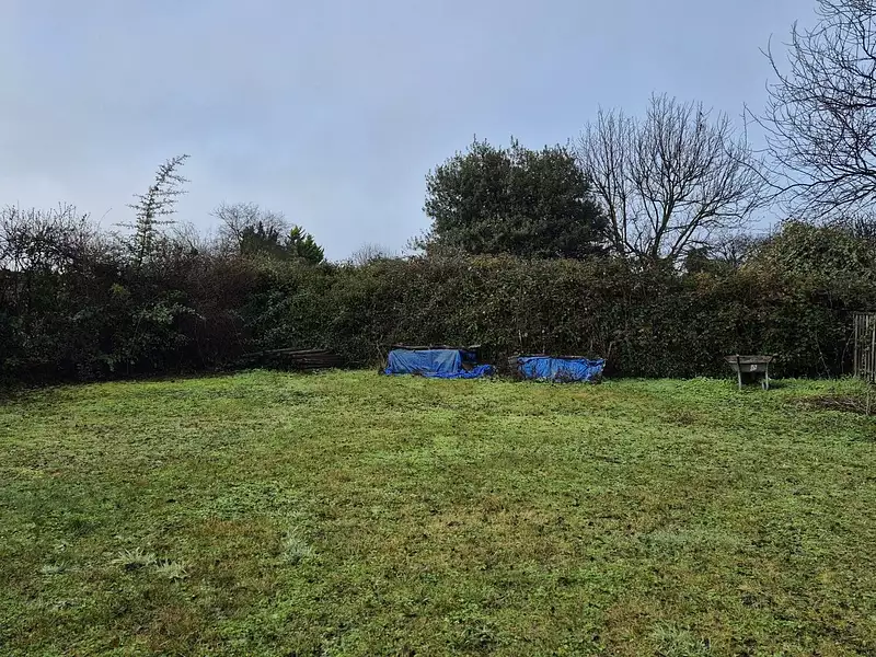 Terrain à bâtir, 870 m² - Château-Larcher (86370)