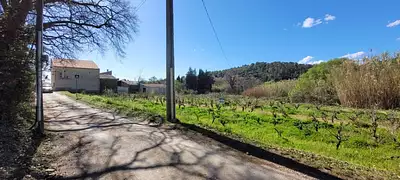 Terrain à bâtir, 300 m²