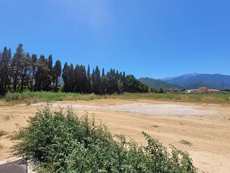 Terrain à bâtir, 642 m² - Rigarda (66320)