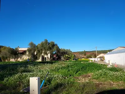 Terrain à bâtir, 338 m²