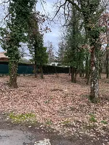 Terrain à bâtir, 717 m²