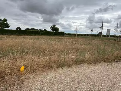 Terrain à bâtir, 546 m²