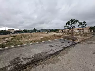 Terrain à bâtir, 387 m²