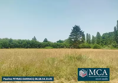 Terrain à bâtir, 1 499 m²